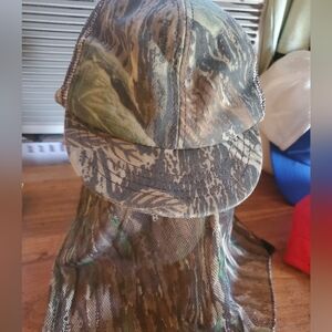 Camouflage Hunting Cap with Mesh